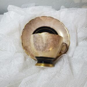 Tuscan Fine English Bone China Teacup and Saucer